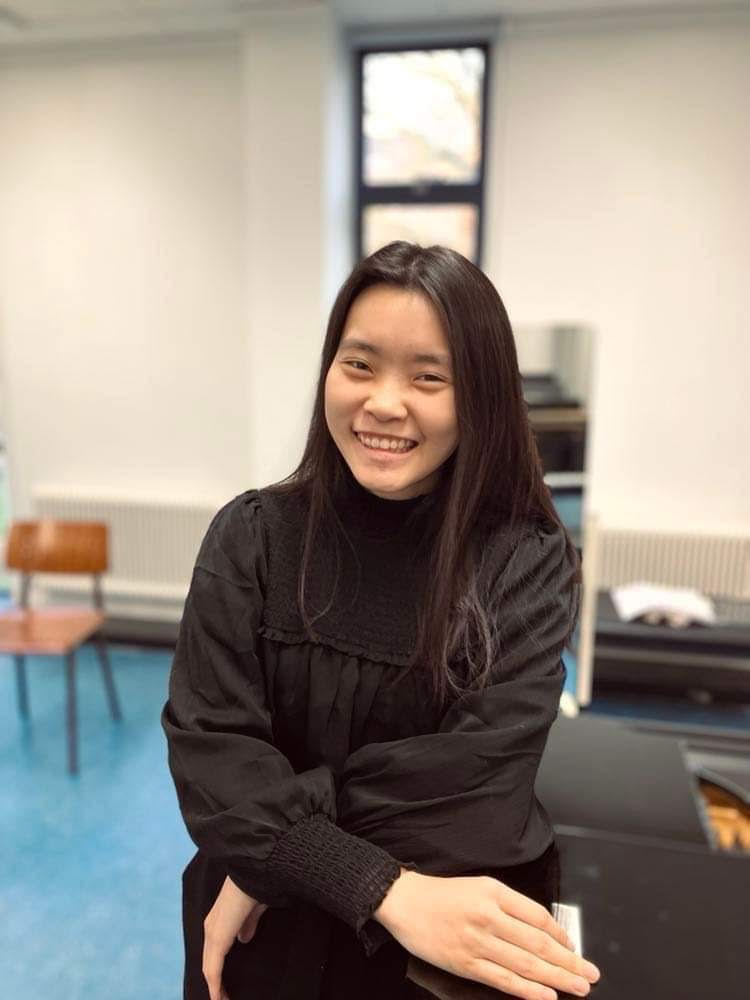Huang Qian Hui